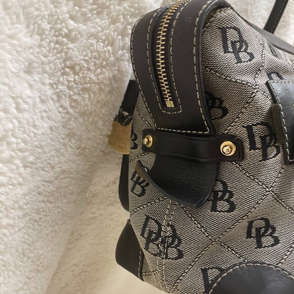 Dooney & Bourke Black/Grey Double Pocket Canvas/Leather Quilted Pattern Satchel - Picture 4 of 14